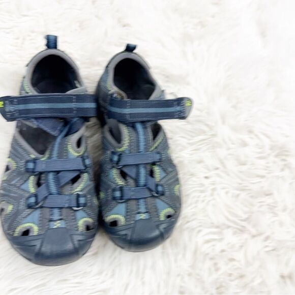 Keen Newport H2 & Merrell Hydro Hiker Sandal Bundle - Picture 12 of 15